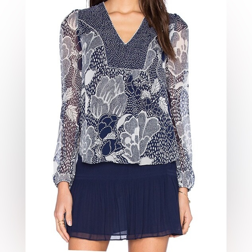 Diane Von Furstenberg Maslyn Navy & White Silk Top sz 4